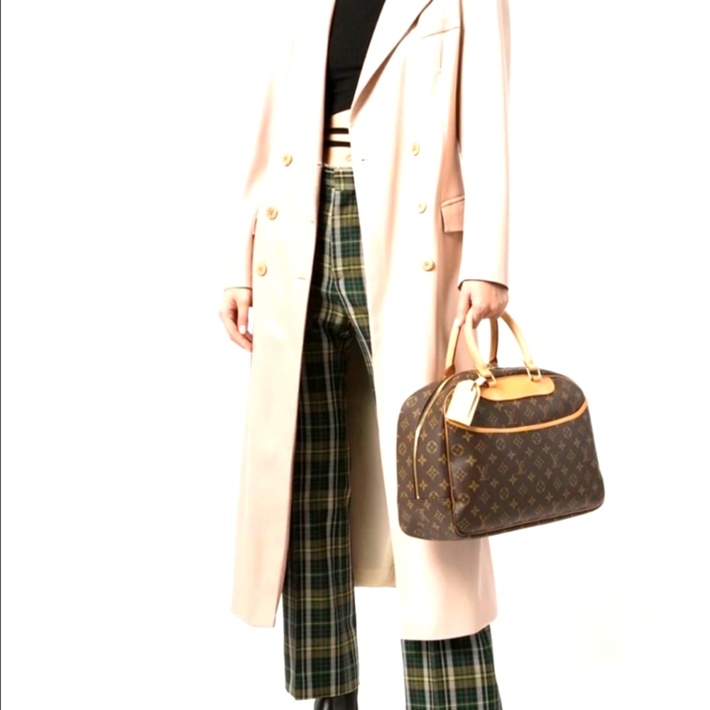 Spectacular Vintage Monogram LV Deauville